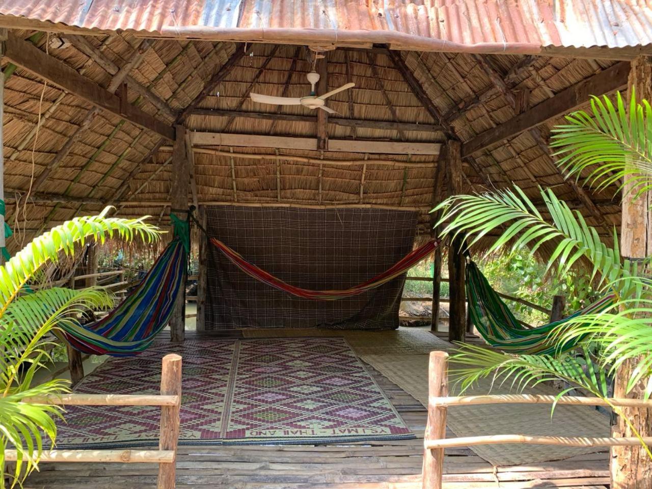 Family Batcave Homestay 바탐방 외부 사진