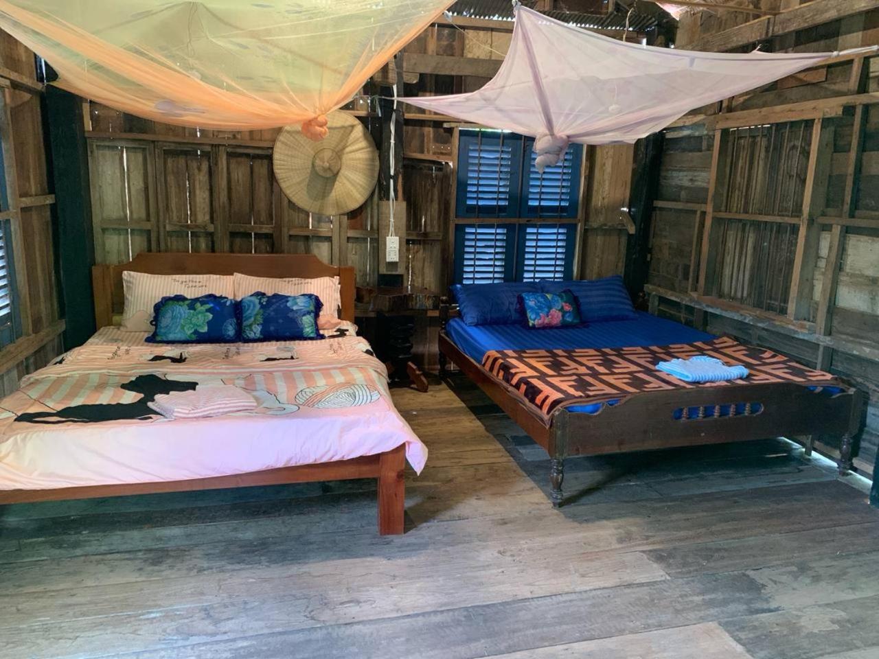Family Batcave Homestay 바탐방 외부 사진