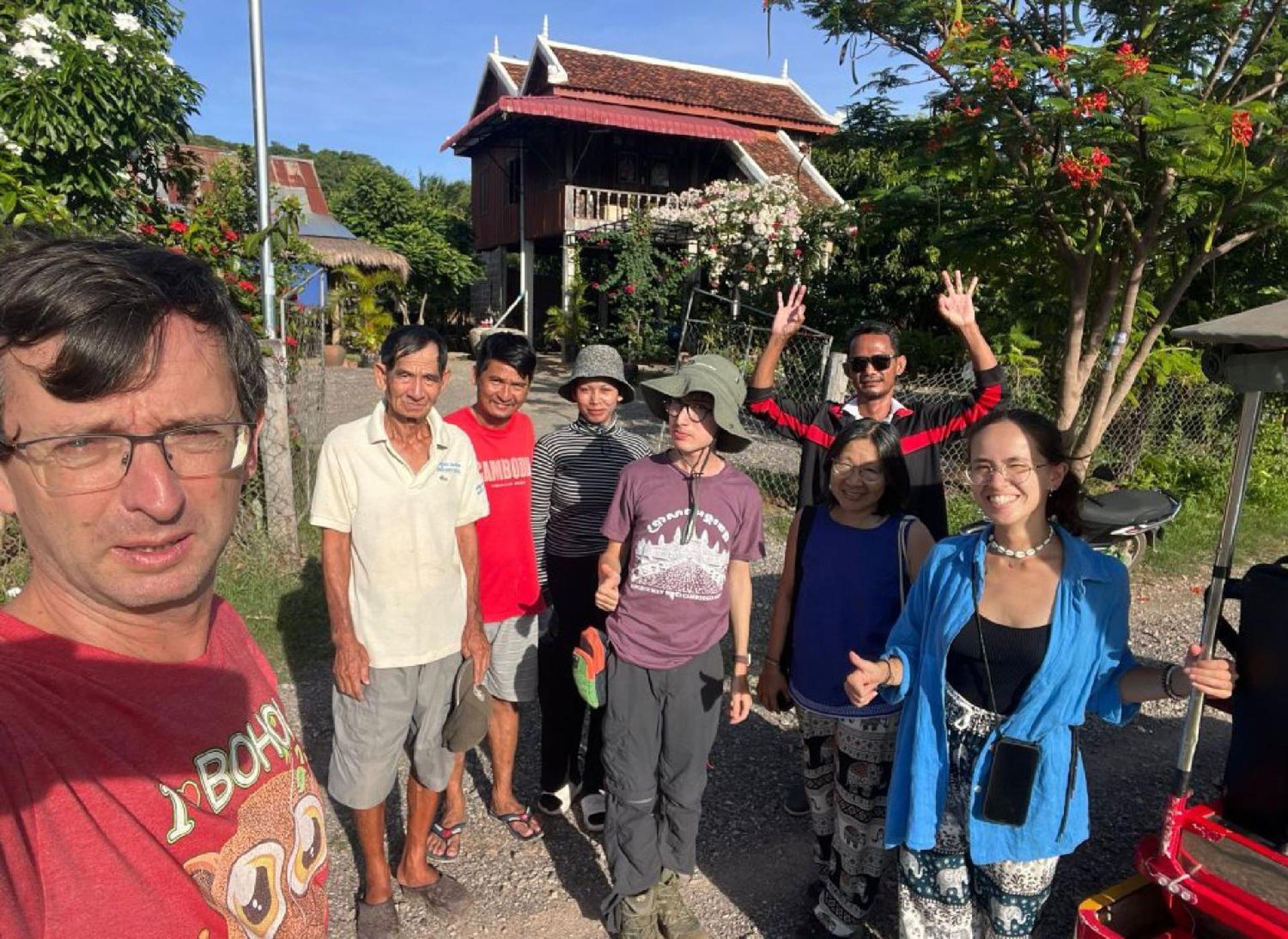 Family Batcave Homestay 바탐방 외부 사진