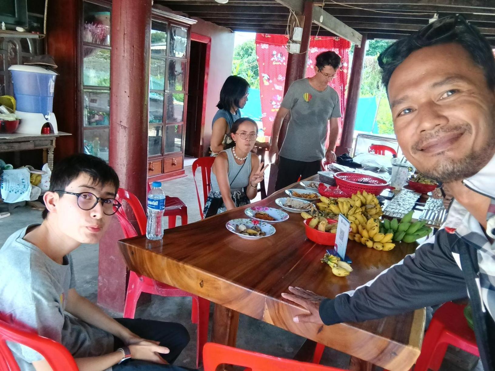 Family Batcave Homestay 바탐방 외부 사진